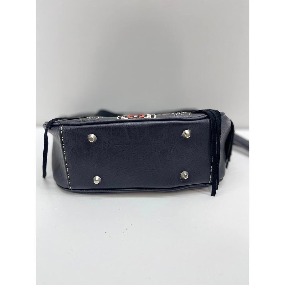 Montana West Conceal Carry Crossbody Black Orange Fringe‎ Western Embroidery - Picture 7 of 7
